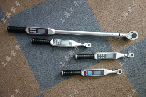 ����Ť������